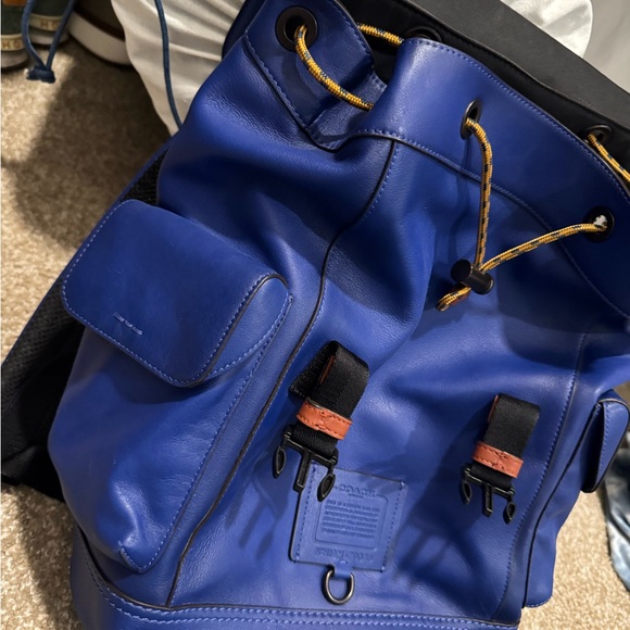 Coach luxury Blue Leather Men's Backpack - Picture 5 of 6